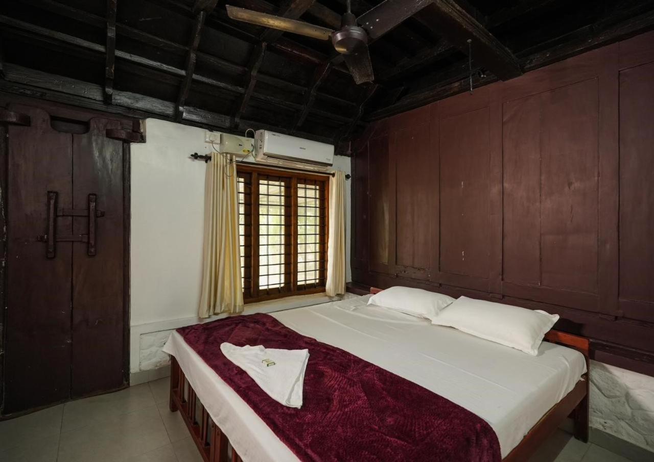 Cocozone Stays Alappuzha Exterior photo